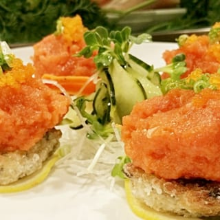 Spicy Tuna on (4 pc) Crunch Rice Cake